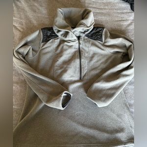 Columbia women’s quarter zip fleece Cowl neck‎ with black quilted accents SZ L